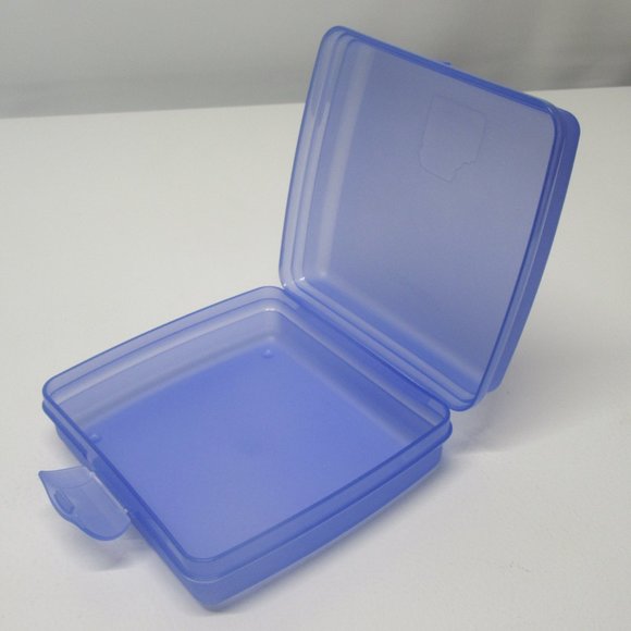 Large Ice Blue Tupperware Set - Picture 11 of 12